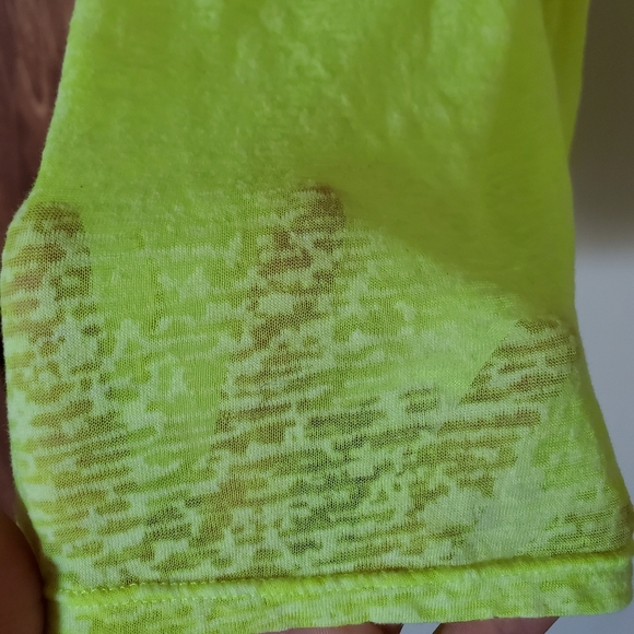 Bundle of 2 Express racerback layering tank tops - Picture 5 of 5